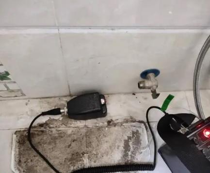 达州市屋顶漏水维修公司分享下卫生间漏水的危害及解决方法